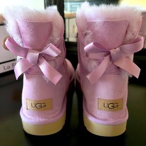 UGG Mini Bailey Bow ll